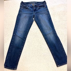 American eagle size 4 short.